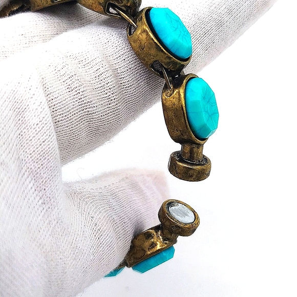 $39 CHICOS Turquoise Rasa Bangle Bracelet - NWT. *FIRM PRICE* - Picture 4 of 5